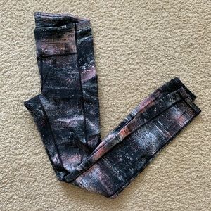 Lululemon women’s leggings size 2